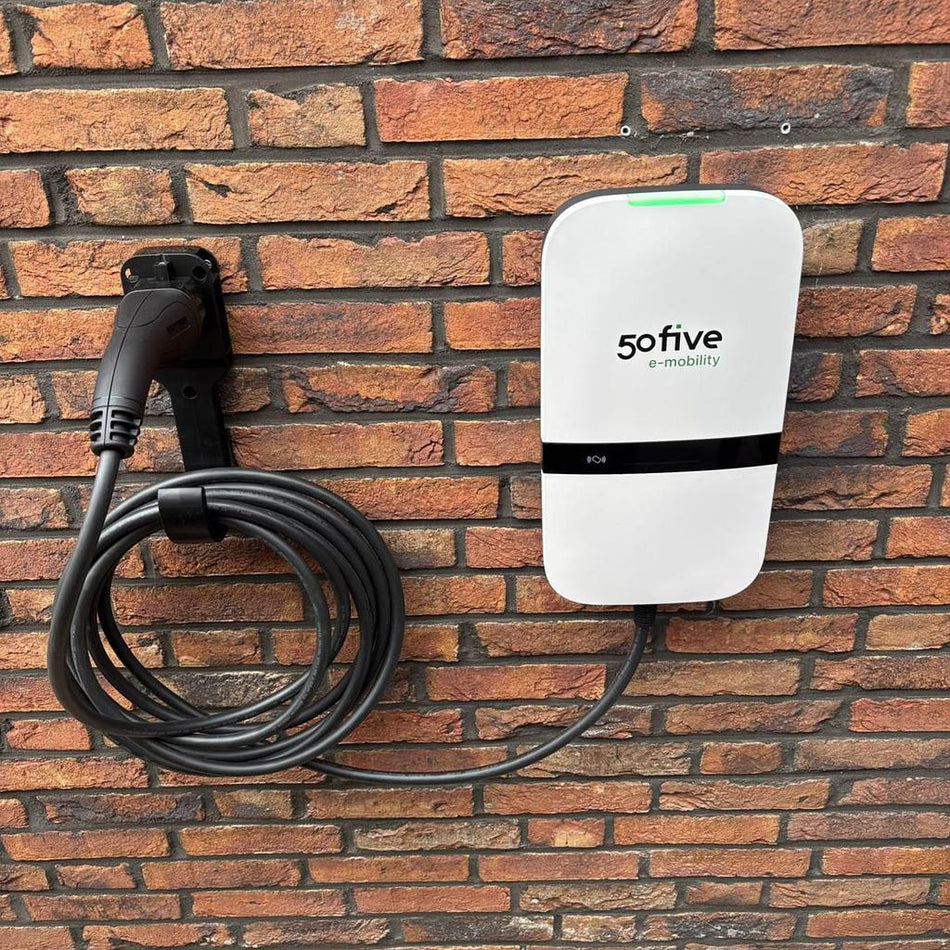 Wandhouder voor EV Laadkabel – Type 2 – Zwart - Solar-evshop.nl